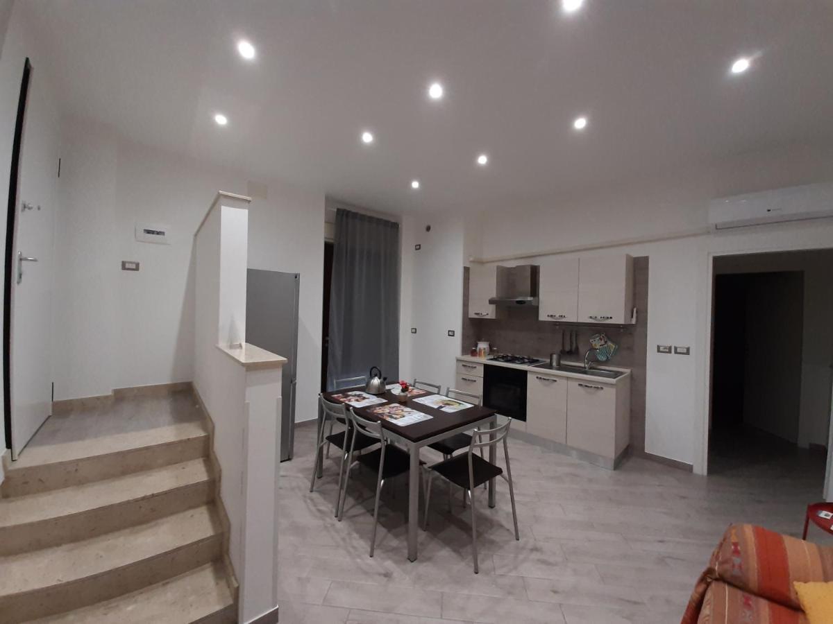 Casa Aci GioJa Villa Aci Catena Luaran gambar
